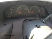 ✅ 2001 Ford Expedition XLT • VIN: 1FMPU16L51LA41004 • Лот: 87037375. Опубликован ранее на Copart с пробегом Не указан. Бесплатный доступ к архиву аукционных продаж из США и подробный отчёт об истории автомобиля на DreamBid. Изображение 9.