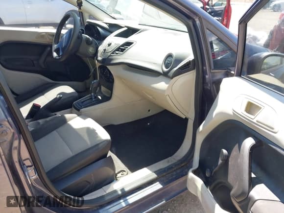 ✅ 2013 Ford Fiesta S • VIN: 3FADP4AJ7DM207683 • Lot: 42220602. Listed on IAAI with 129,549 mi. Free auction sales archive from the USA and detailed vehicle history report at DreamBid. Image 5.