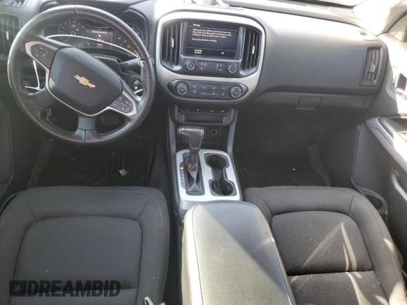 ✅ 2019 Chevrolet Colorado 4WD LT • VIN: 1GCGTCEN5K1166698 • Lot: 79927204. Listed on Copart with 79,769 mi. Free auction sales archive from the USA and detailed vehicle history report at DreamBid. Image 8.