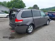 ✅ 2014 Toyota Sienna LE AAS • VIN: 5TDKK3DC8ES422689 • Lot: 42306029. Listed on IAAI with 41,627 mi. Free auction sales archive from the USA and detailed vehicle history report at DreamBid. Image 4.