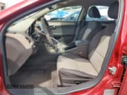 ✅ 2012 Chevrolet Malibu 1LT • VIN: 1G1ZC5E09CF226570 • Lot: 69907995. Wystawiony na Copart z przebiegiem 136 085 mil. Bezpłatny archiwum sprzedaży aukcyjnych z USA i szczegółowy raport historii pojazdu na DreamBid. Zdjęcie 7.