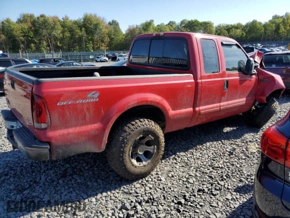 ✅ 2003 Ford F-250 XL • VIN: 1FTNX21F53EB05494 • Lot: 84382085. Listed on Copart with 242,684 mi. Free auction sales archive from the USA and detailed vehicle history report at DreamBid. Image 3.
