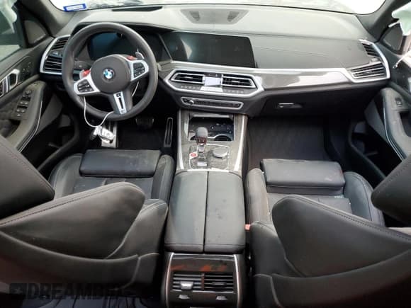 ✅ 2022 BMW X5 M • VIN: 5YMJU0C00N9K37599 • Лот: 83061804. Опубликован ранее на Copart с пробегом Не указан. Бесплатный доступ к архиву аукционных продаж из США и подробный отчёт об истории автомобиля на DreamBid. Изображение 8.