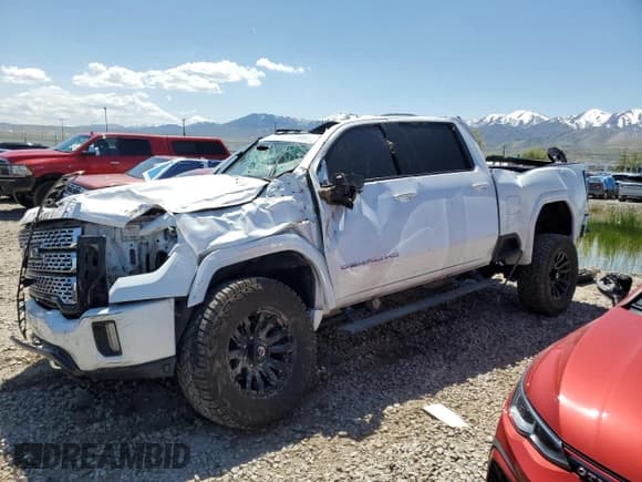 ✅ 2020 GMC Sierra 3500HD Denali • VIN: 1GT49WEY1LF336671 • Lot: 55306495. Wystawiony na Copart z przebiegiem 59 628 mil. Bezpłatny archiwum sprzedaży aukcyjnych z USA i szczegółowy raport historii pojazdu na DreamBid. Zdjęcie 1.