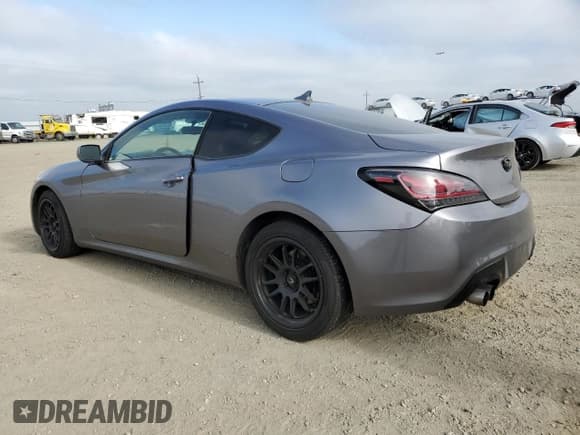 ✅ 2012 Hyundai Genesis Coupe 2.0T • VIN: KMHHT6KD4CU070851 • Lot: 55097465. Wystawiony na Copart z przebiegiem 143 971 mil. Bezpłatny archiwum sprzedaży aukcyjnych z USA i szczegółowy raport historii pojazdu na DreamBid. Zdjęcie 2.