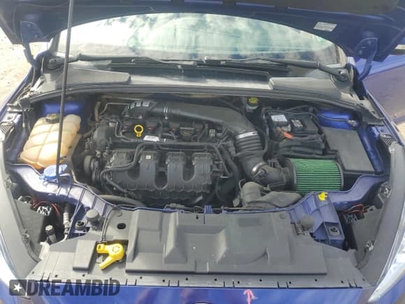 ✅ 2015 Ford Focus ST • VIN: 1FADP3L97FL354748 • Lot: 85546465. Wystawiony na Copart z przebiegiem 150 285 mil. Bezpłatny archiwum sprzedaży aukcyjnych z USA i szczegółowy raport historii pojazdu na DreamBid. Zdjęcie 11.