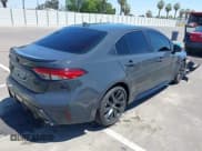 ✅ 2025 Toyota Corolla XSE • VIN: 5YFT4MCE5SP222123 • Lot: 42324411. Wystawiony na IAAI z przebiegiem 4 713 mil. Bezpłatny archiwum sprzedaży aukcyjnych z USA i szczegółowy raport historii pojazdu na DreamBid. Zdjęcie 4.