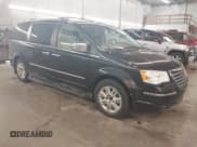 ✅ 2008 Chrysler Town & Country Limited • VIN: 2A8HR64X48R662015 • Lot: 42960980. Wystawiony na IAAI z przebiegiem 197 356 mil. Bezpłatny archiwum sprzedaży aukcyjnych z USA i szczegółowy raport historii pojazdu na DreamBid. Zdjęcie 1.