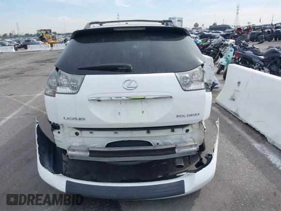 ✅ 2007 Lexus RX 350 • VIN: JTJGK31U770006509 • Lot: 41635079. Wystawiony na IAAI z przebiegiem 147 662 mil. Bezpłatny archiwum sprzedaży aukcyjnych z USA i szczegółowy raport historii pojazdu na DreamBid. Zdjęcie 16.