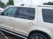 ✅ 2005 Ford Explorer Limited • VIN: 1FMDU75K75ZA57352 • Лот: 42134980. Опубликован ранее на IAAI с пробегом Не указан. Бесплатный доступ к архиву аукционных продаж из США и подробный отчёт об истории автомобиля на DreamBid. Изображение 15.