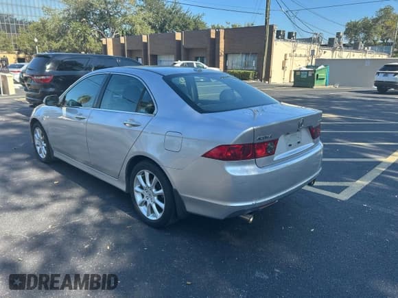 ✅ 2006 Acura TSX • VIN: JH4CL96816C025193 • Lot: 93459305. Wystawiony na Copart z przebiegiem 92 083 mil. Bezpłatny archiwum sprzedaży aukcyjnych z USA i szczegółowy raport historii pojazdu na DreamBid. Zdjęcie 3.