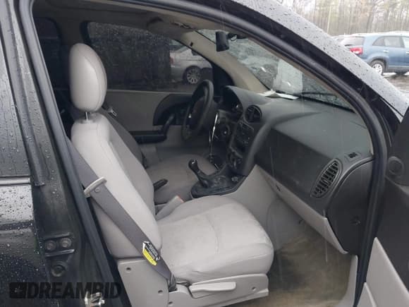 ✅ 2004 Saturn VUE • VIN: 5GZCZ23D24S881676 • Lot: 42016714. Wystawiony na IAAI z przebiegiem 78 902 mil. Bezpłatny archiwum sprzedaży aukcyjnych z USA i szczegółowy raport historii pojazdu na DreamBid. Zdjęcie 5.