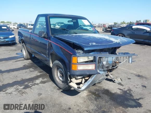 ✅ 1995 GMC Sierra 1500 • VIN: 1GTEC14H1SZ506910 • Lot: 42905731. Wystawiony na IAAI z przebiegiem 361 784 mil. Bezpłatny archiwum sprzedaży aukcyjnych z USA i szczegółowy raport historii pojazdu na DreamBid. Zdjęcie 1.