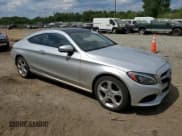 ✅ 2017 Mercedes-Benz C 300 • VIN: WDDWJ4KB1HF341032 • Lot: 56042725. Wystawiony na Copart z przebiegiem 193 634 mil. Bezpłatny archiwum sprzedaży aukcyjnych z USA i szczegółowy raport historii pojazdu na DreamBid. Zdjęcie 4.