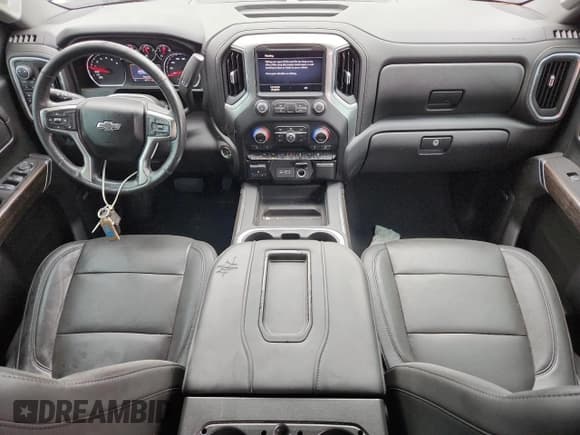 ✅ 2019 Chevrolet Silverado 1500 RST • VIN: 3GCUYEEDXKG308908 • Lot: 80295925. Wystawiony na Copart z przebiegiem 85 773 mil. Bezpłatny archiwum sprzedaży aukcyjnych z USA i szczegółowy raport historii pojazdu na DreamBid. Zdjęcie 8.