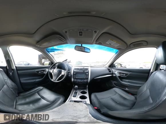 ✅ 2015 Nissan Altima S • VIN: 1N4AL3AP3FC148911 • Lot: 43294938. Listed on IAAI with 191,495 mi. Free auction sales archive from the USA and detailed vehicle history report at DreamBid. Image 18.