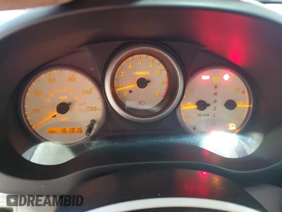 ✅ 2001 Toyota RAV4 • VIN: JTEHH20V710073737 • Lot: 85316545. Wystawiony na Copart z przebiegiem 161 915 mil. Bezpłatny archiwum sprzedaży aukcyjnych z USA i szczegółowy raport historii pojazdu na DreamBid. Zdjęcie 9.