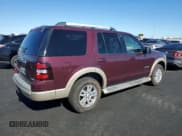✅ 2006 Ford Explorer Eddie Bauer • VIN: 1FMEU74EX6UA30788 • Лот: 85402275. Опубликован ранее на Copart с пробегом 159 464 миль. Бесплатный доступ к архиву аукционных продаж из США и подробный отчёт об истории автомобиля на DreamBid. Изображение 3.