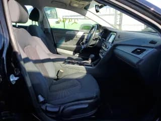 ✅ 2019 Hyundai Sonata SEL • VIN: 5NPE34AF6KH729472 • Lot: 57220882. Listed on Copart with 24,966 mi. Free auction sales archive from the USA and detailed vehicle history report at DreamBid. Image 5.