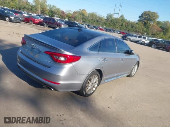 ✅ 2015 Hyundai Sonata Limited • VIN: 5NPE34AF5FH249221 • Лот: 43499584. Опубликован ранее на IAAI с пробегом 80 070 миль. Бесплатный доступ к архиву аукционных продаж из США и подробный отчёт об истории автомобиля на DreamBid. Изображение 4.