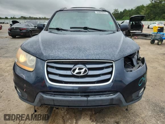 ✅ 2011 Hyundai Santa Fe SE • VIN: 5XYZH4AG0BG045603 • Lot: 83843975. Wystawiony na Copart z przebiegiem 201 757 mil. Bezpłatny archiwum sprzedaży aukcyjnych z USA i szczegółowy raport historii pojazdu na DreamBid. Zdjęcie 5.