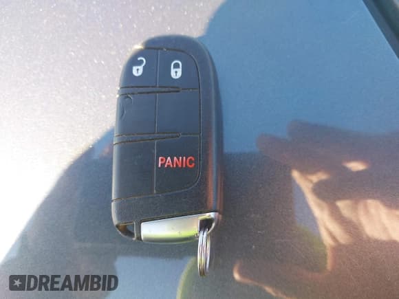 ✅ 2014 Dodge Journey SE • VIN: 3C4PDCAB6ET151195 • Lot: 43584304. Wystawiony na IAAI z przebiegiem 138 327 mil. Bezpłatny archiwum sprzedaży aukcyjnych z USA i szczegółowy raport historii pojazdu na DreamBid. Zdjęcie 11.