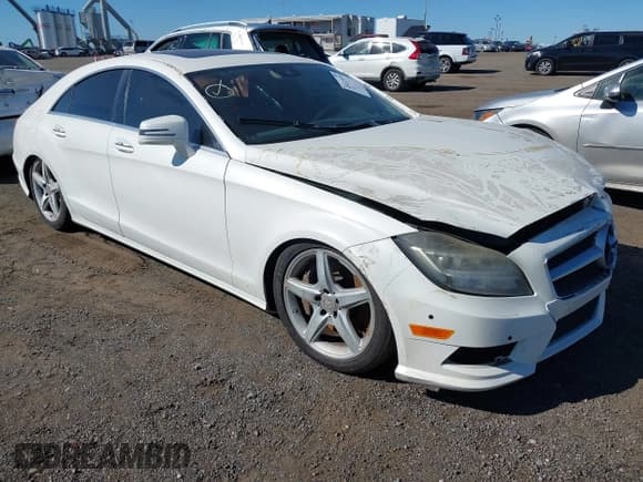 ✅ 2014 Mercedes-Benz CLS 550 • VIN: WDDLJ9BB5EA120199 • Lot: 43412076. Wystawiony na IAAI z przebiegiem 193 861 mil. Bezpłatny archiwum sprzedaży aukcyjnych z USA i szczegółowy raport historii pojazdu na DreamBid. Zdjęcie 1.