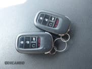 ✅ 2025 Honda CR-V EX-L • VIN: 2HKRS4H74SH412986 • Лот: 42637433. Опубликован ранее на IAAI с пробегом 14 958 миль. Бесплатный доступ к архиву аукционных продаж из США и подробный отчёт об истории автомобиля на DreamBid. Изображение 11.