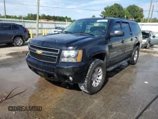 ✅ 2013 Chevrolet Suburban LT • VIN: 1GNSCJE07DR116156 • Lot: 70386135. Listed on Copart with 198,365 mi. Free auction sales archive from the USA and detailed vehicle history report at DreamBid. Image 1.