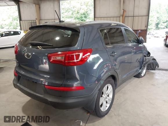 ✅ 2012 Kia Sportage LX • VIN: KNDPB3A25C7330111 • Лот: 42873656. Опубликован ранее на IAAI с пробегом 146 183 миль. Бесплатный доступ к архиву аукционных продаж из США и подробный отчёт об истории автомобиля на DreamBid. Изображение 4.
