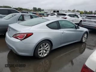 ✅ 2013 Hyundai Genesis Coupe Grand Touring • VIN: KMHHU6KJ9DU080506 • Lot: 81450815. Wystawiony na Copart z przebiegiem Nie podano. Bezpłatny archiwum sprzedaży aukcyjnych z USA i szczegółowy raport historii pojazdu na DreamBid. Zdjęcie 3.