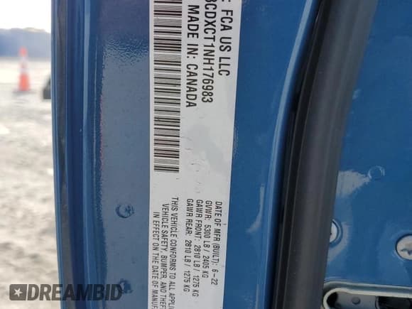 ✅ 2022 Dodge Charger R/T • VIN: 2C3CDXCT1NH176983 • Лот: 92287745. Опубликован ранее на Copart с пробегом 27 022 миль. Бесплатный доступ к архиву аукционных продаж из США и подробный отчёт об истории автомобиля на DreamBid. Изображение 13.