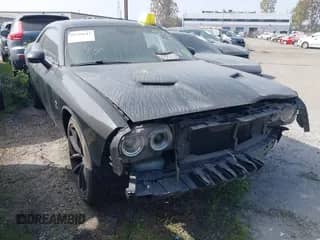 2018 Dodge Challenger T/A 392 с VIN 2C3CDZFJXJH310776, выставлен на аукционе IAAI как лот 43230642 с пробегом 93 801 миль миль и . История ставок и продаж доступна на DreamBid. Изображение 1.