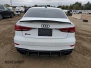 ✅ 2019 Audi RS 3 • VIN: WUABWHFF1KA901539 • Lot: 86628475. Wystawiony na Copart z przebiegiem 51 242 mil. Bezpłatny archiwum sprzedaży aukcyjnych z USA i szczegółowy raport historii pojazdu na DreamBid. Zdjęcie 6.