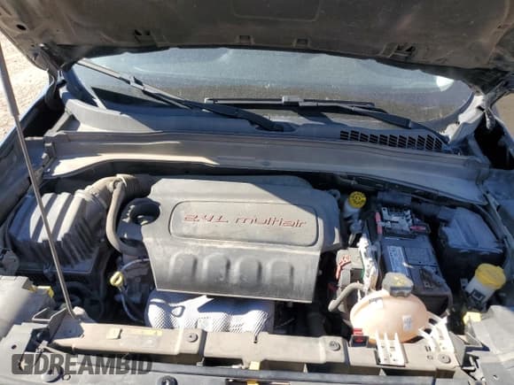 ✅ 2017 Jeep Renegade Latitude • VIN: ZACCJBBBXHPF41308 • Lot: 82699205. Wystawiony na Copart z przebiegiem 81 756 mil. Bezpłatny archiwum sprzedaży aukcyjnych z USA i szczegółowy raport historii pojazdu na DreamBid. Zdjęcie 12.