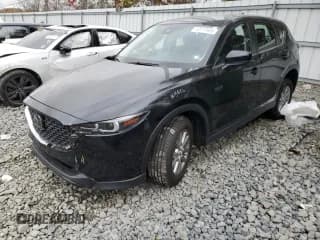 ✅ 2023 Mazda CX-5 S • VIN: JM3KFBAM9P0138691 • Лот: 90015495. Опубликован ранее на Copart с пробегом 26 209 миль. Бесплатный доступ к архиву аукционных продаж из США и подробный отчёт об истории автомобиля на DreamBid. Изображение 1.