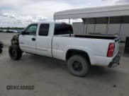 ✅ 2003 Chevrolet Silverado 2500HD LS • VIN: 1GCHC29U13E267442 • Лот: 51182565. Опубликован ранее на Copart с пробегом Не указан. Бесплатный доступ к архиву аукционных продаж из США и подробный отчёт об истории автомобиля на DreamBid. Изображение 2.