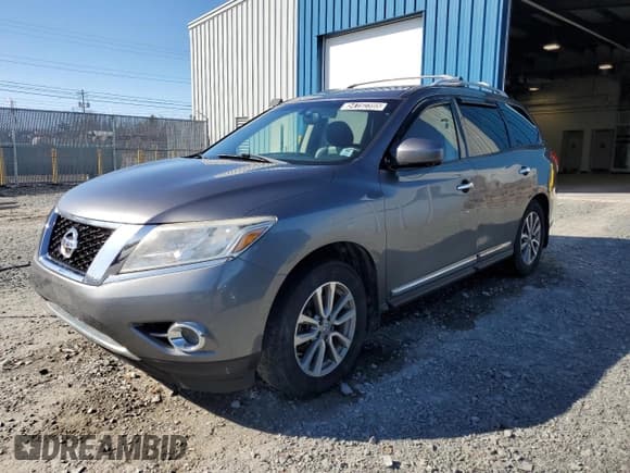 ✅ 2015 Nissan Pathfinder SV • VIN: 5N1AR2MM8FC694538 • Lot: 54192395. Listed on Copart with 255,344 mi. Free auction sales archive from the USA and detailed vehicle history report at DreamBid. Image 1.