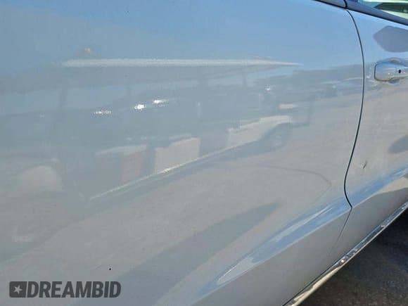 ✅ 2019 Dodge Durango SXT • VIN: 1C4RDHAG1KC675685 • Lot: 43670131. Listed on IAAI with 123,651 mi. Free auction sales archive from the USA and detailed vehicle history report at DreamBid. Image 14.