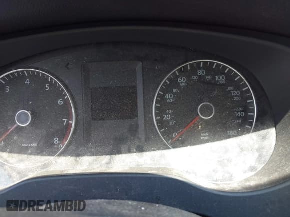 ✅ 2013 Volkswagen Jetta SE • VIN: 3VWDP7AJ9DM448802 • Lot: 42860616. Wystawiony na IAAI z przebiegiem Nie podano. Bezpłatny archiwum sprzedaży aukcyjnych z USA i szczegółowy raport historii pojazdu na DreamBid. Zdjęcie 7.