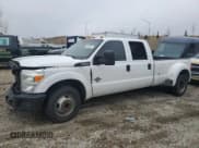 ✅ 2015 Ford F-350 Lariat • VIN: 1FT8W3CT8FEC81615 • Lot: 60942885. Wystawiony na Copart z przebiegiem 205 856 mil. Bezpłatny archiwum sprzedaży aukcyjnych z USA i szczegółowy raport historii pojazdu na DreamBid. Zdjęcie 1.