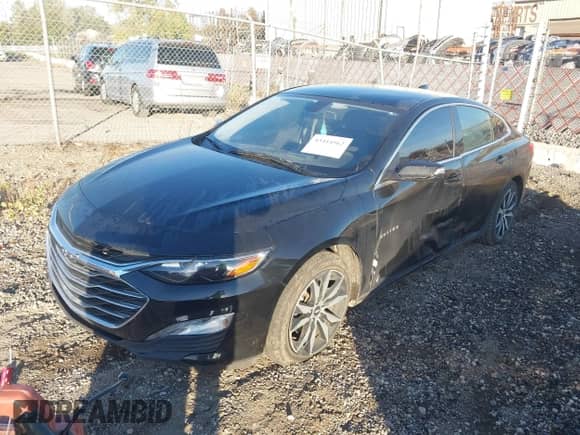 2019 Chevrolet Malibu LT z VIN 1G1ZD5ST5KF114469, wystawiony jako IAAI lot #43414562 z przebiegiem 99 625 mil mil oraz . Historia ofert i sprzedaży dostępna na DreamBid. Obrazek 17.