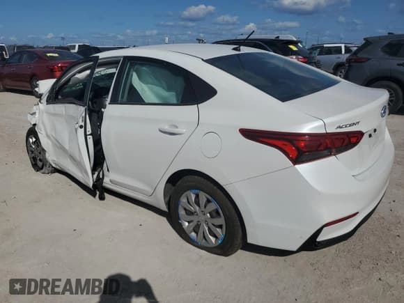 ✅ 2021 Hyundai Accent SE • VIN: 3KPC24A65ME131343 • Лот: 77890574. Опубликован ранее на Copart с пробегом Не указан. Бесплатный доступ к архиву аукционных продаж из США и подробный отчёт об истории автомобиля на DreamBid. Изображение 2.