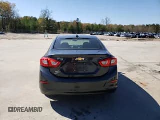 ✅ 2018 Chevrolet Cruze LT • VIN: 1G1BE5SM3J7155697 • Lot: 44623523. Listed on Copart with 85,254 mi. Free auction sales archive from the USA and detailed vehicle history report at DreamBid. Image 6.