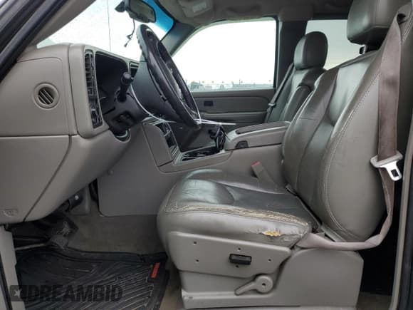 ✅ 2006 Chevrolet Silverado 1500 LT2 • VIN: 1GCEK19B16Z175582 • Лот: 54576735. Опубликован ранее на Copart с пробегом 282 876 миль. Бесплатный доступ к архиву аукционных продаж из США и подробный отчёт об истории автомобиля на DreamBid. Изображение 7.