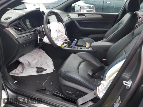 ✅ 2019 Hyundai Sonata Limited • VIN: 5NPE34AB6KH771007 • Lot: 70414722. Listed on Copart with 22,243 mi. Free auction sales archive from the USA and detailed vehicle history report at DreamBid. Image 7.