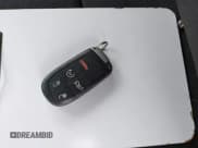 ✅ 2015 Chrysler 200 Limited • VIN: 1C3CCCAB7FN753109 • Лот: 43886545. Опубликован ранее на IAAI с пробегом 172 513 миль. Бесплатный доступ к архиву аукционных продаж из США и подробный отчёт об истории автомобиля на DreamBid. Изображение 11.