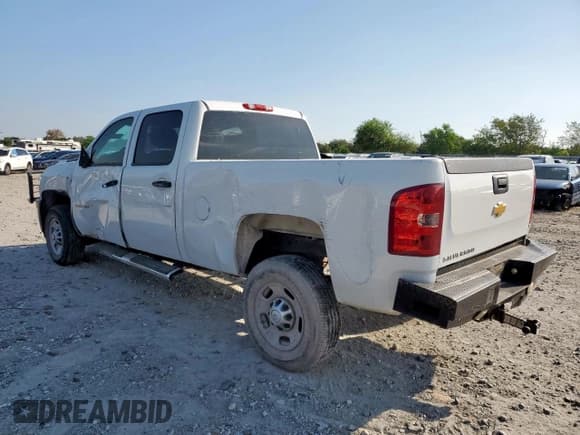 ✅ 2013 Chevrolet Silverado 2500HD Work Truck • VIN: 1GC1CVCG7DF231093 • Лот: 84637665. Опубликован ранее на Copart с пробегом 165 571 миль. Бесплатный доступ к архиву аукционных продаж из США и подробный отчёт об истории автомобиля на DreamBid. Изображение 2.
