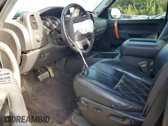 ✅ 2012 Chevrolet Silverado 2500HD LT • VIN: 1GC2KXCG2CZ264356 • Lot: 71437475. Listed on Copart with 206,321 mi. Free auction sales archive from the USA and detailed vehicle history report at DreamBid. Image 7.