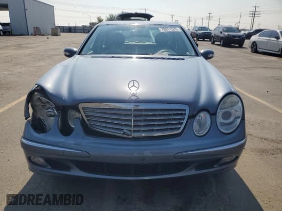 ✅ 2005 Mercedes-Benz E 320 • VIN: WDBUF65J55A716039 • Лот: 70911525. Опубликован ранее на Copart с пробегом 111 064 миль. Бесплатный доступ к архиву аукционных продаж из США и подробный отчёт об истории автомобиля на DreamBid. Изображение 5.